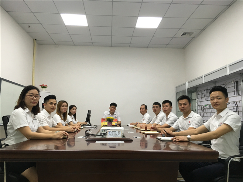 全伺服數(shù)控折彎機(jī)選貝朗 要的就是穩(wěn)定、放心